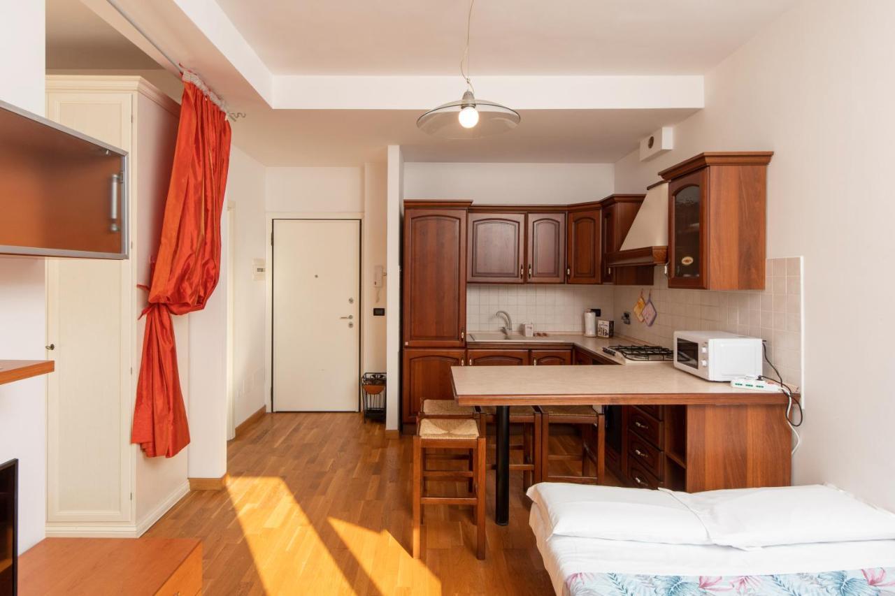 Apartamento Housmart Milazzo 5 Bolonia Exterior foto